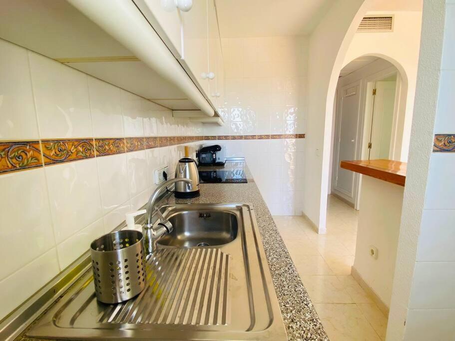 Tucan - Imperial Park - Sea View, 6 Pools, Terrace Calpe